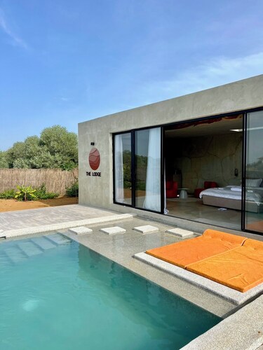 Unique luxury suite with private pool