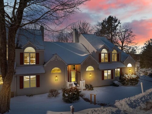 Big Boulder Views|Game Loft+Pet-friendly+Sleeps 10