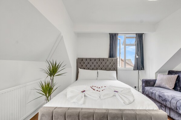 1 Schlafzimmer, Bügeleisen/Bügelbrett, kostenloses WLAN, Bettwäsche