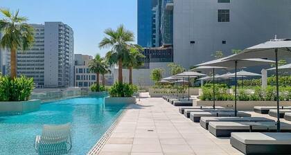 1-bedroom condo 5-Minute Walk to Dubai Mall & Burj Khalifa