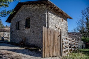 Esterni