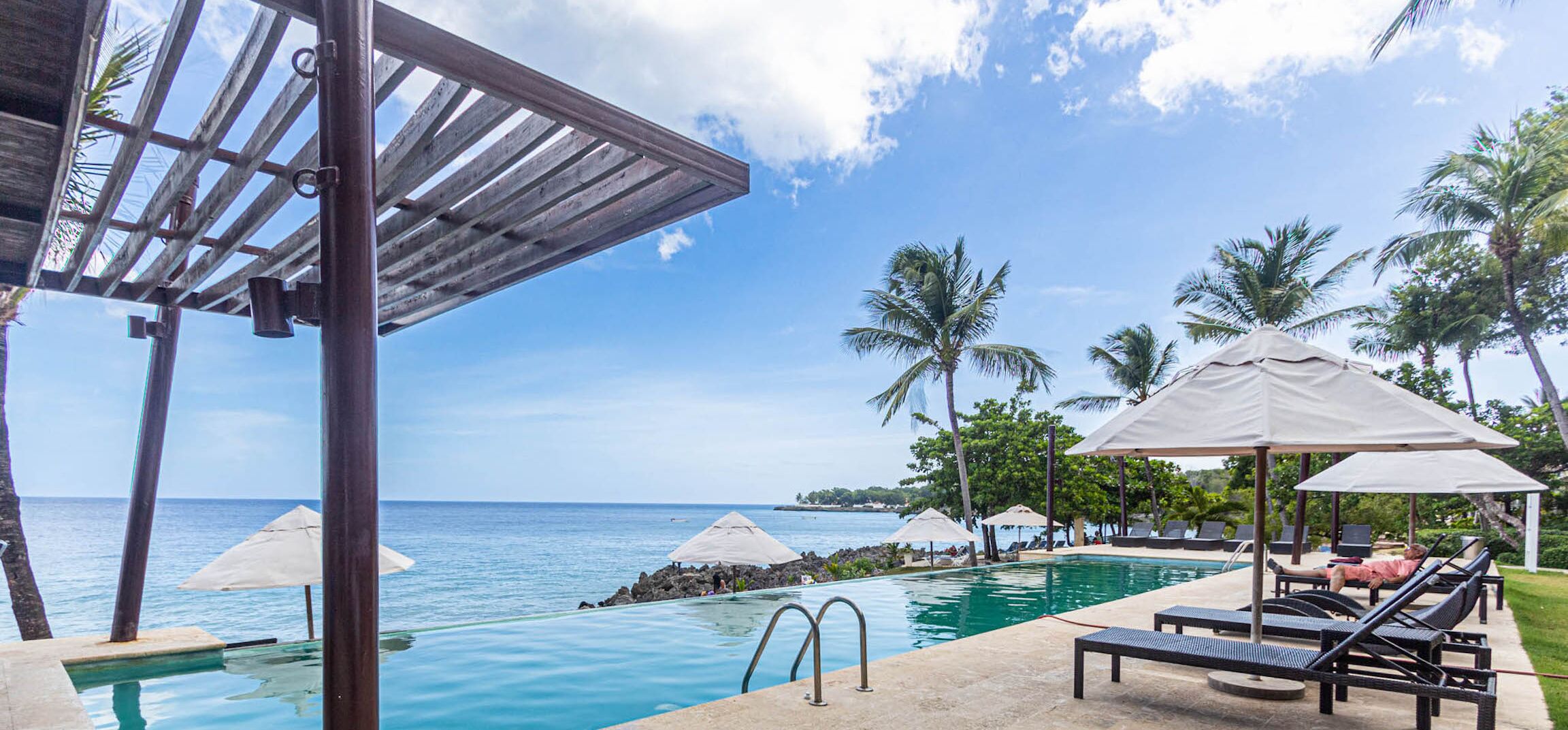 Leilighet, 2 soverom, røyk, balkong | Basseng | Utendørsbasseng