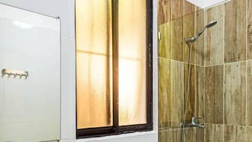Departamento, 2 habitaciones, para fumadores, balcón | Baño