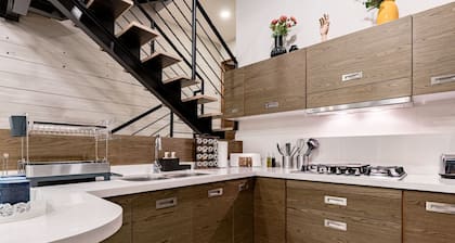 Private Rooftop, AC & Gym in the Heart of La Roma