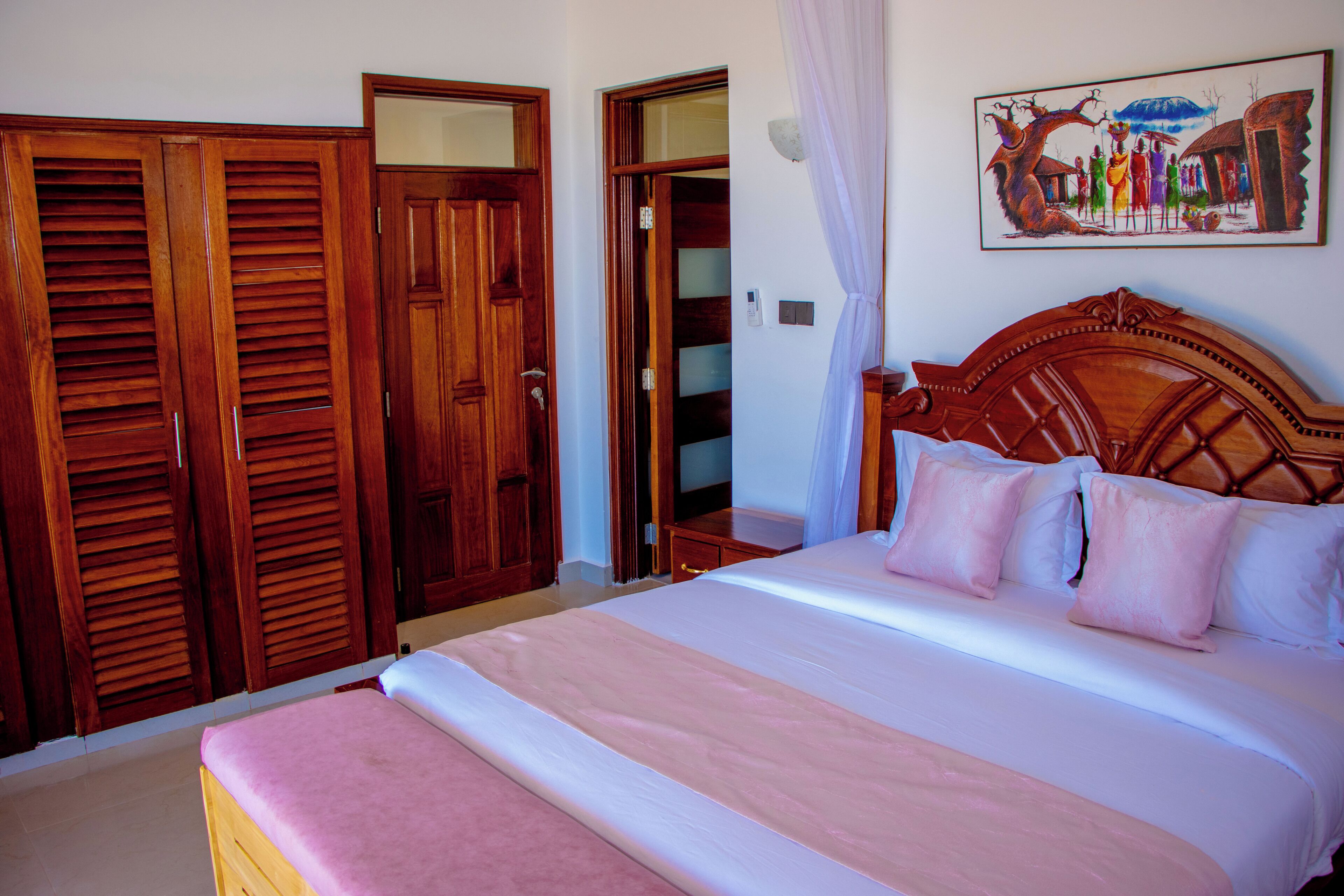 4 Schlafzimmer, Bügeleisen/Bügelbrett, WLAN, Bettwäsche