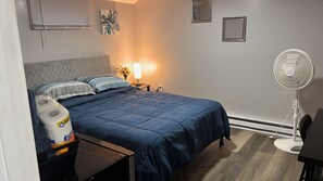 1 Schlafzimmer, Bügeleisen/Bügelbrett, WLAN