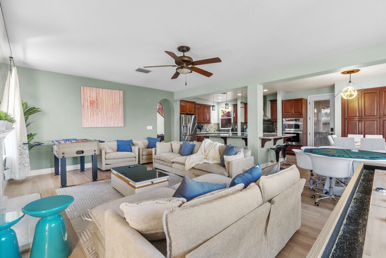 TV, fireplace, foosball, table tennis