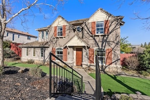 Exterior - Game Lovers` Retreat: 4000 sqft of Fun (El Dorado Hills)