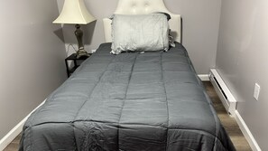 1 bedroom, iron/ironing board, WiFi