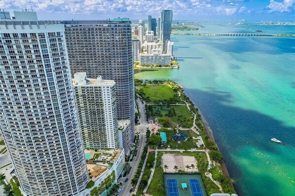 Exterior - Condo Oasis in the heart of Miami, Water View (Miami)