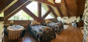 3 dormitorios, tabla de planchar con plancha, wifi gratis y ropa de cama
