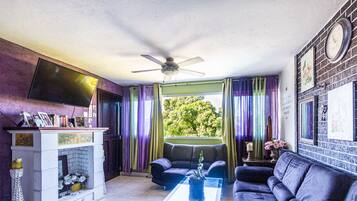 Apartamento, 2 quartos, para fumantes, sacada | Sala de estar