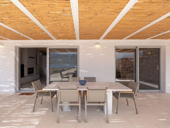 Unclassified image, 1 of 13, button - Gaia Seaview Suite (Paros)
