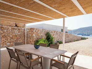 Unclassified image, 2 of 13, button - Gaia Seaview Suite (Paros)
