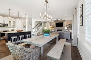Dining - Luxury Beach Living, Private Pool, Easy walk to beach - The Fin House (Folly Beach)