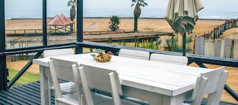 Beachfront Bliss: Charming 3BR Cottage in Langstrand | Sea | Dunes | WiFi | BBQ