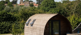 Cosy Cabin with Hot Tub in North Yorkshire