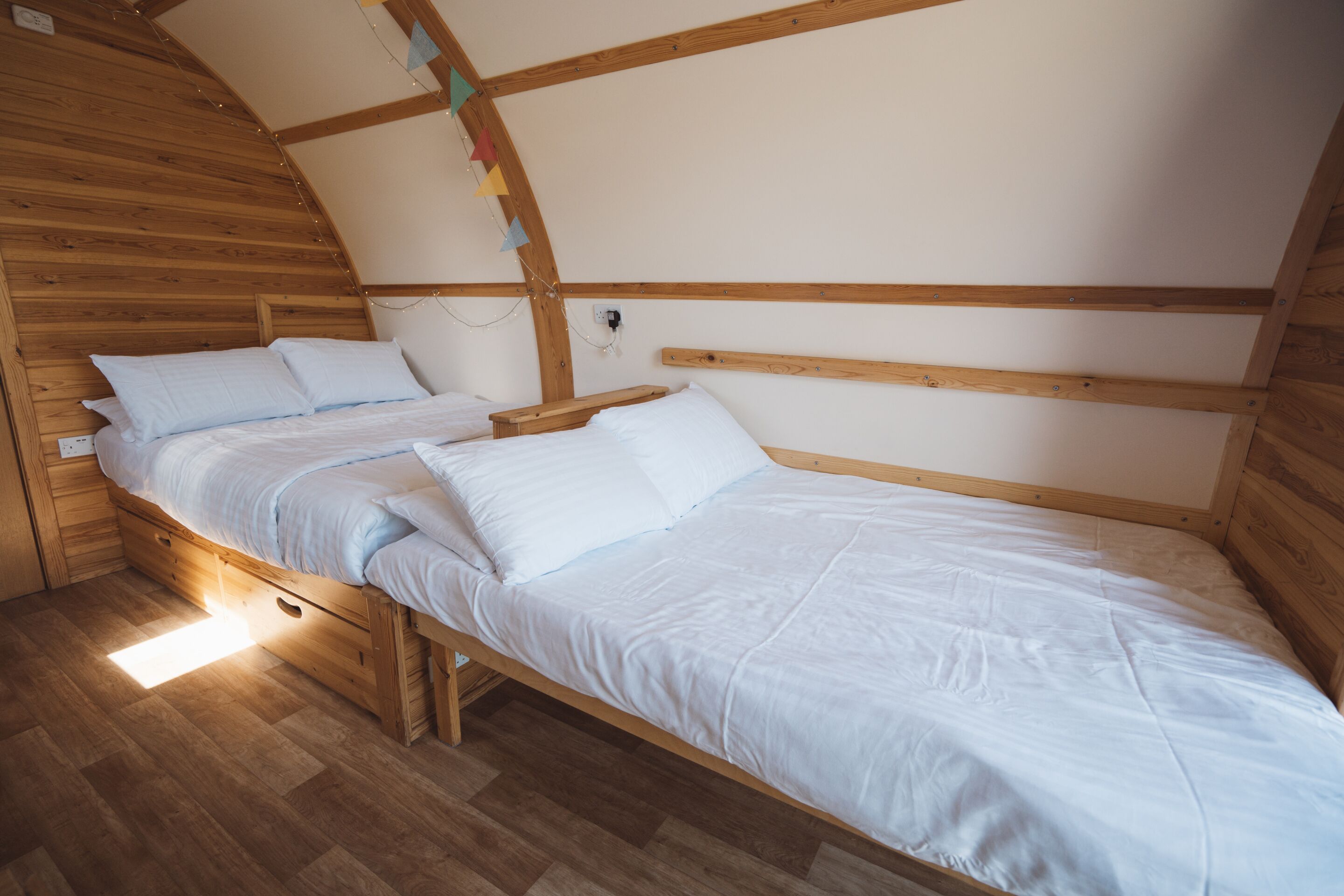 1 soverom og reiseseng for barn