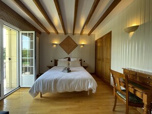 6 Schlafzimmer, Internetzugang