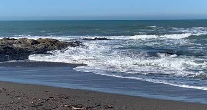 Agate Beach Bungalow