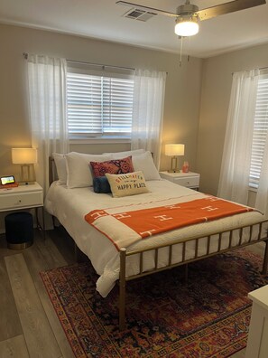 3 bedrooms, free WiFi, bed sheets