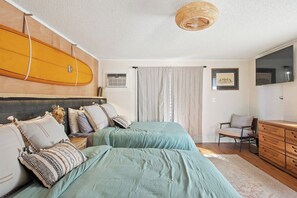 2 bedrooms, iron/ironing board, travel cot, free WiFi - Vida Stoke 3 - Coastal Retreat 0.1 Miles to Beach (Kure Beach)