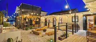 Vida Stoke Inn - 0.1 Miles to Beach | Sleeps 16