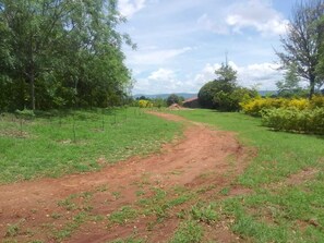 Miscellaneous - Charming campground and Nature Trail in Mwea with stunning views (Embu)