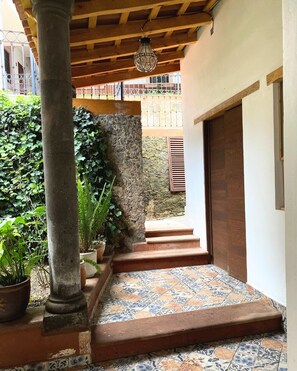 Interior detail - Posada Conchita  (Tlalpujahua)