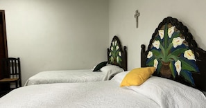 Chambre Confort avec lits jumeaux | Wi-Fi gratuit, accès pour personnes à mobilité réduite