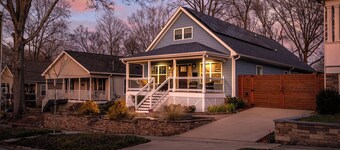 Warm Cozy 2-BR Retreat | Outdoor Firepit | Sleeps 4