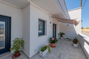 Exterior detail - Room 'Lazzarella' with Shared Terrace, Wi-Fi and Air Conditioning (Squinzano)