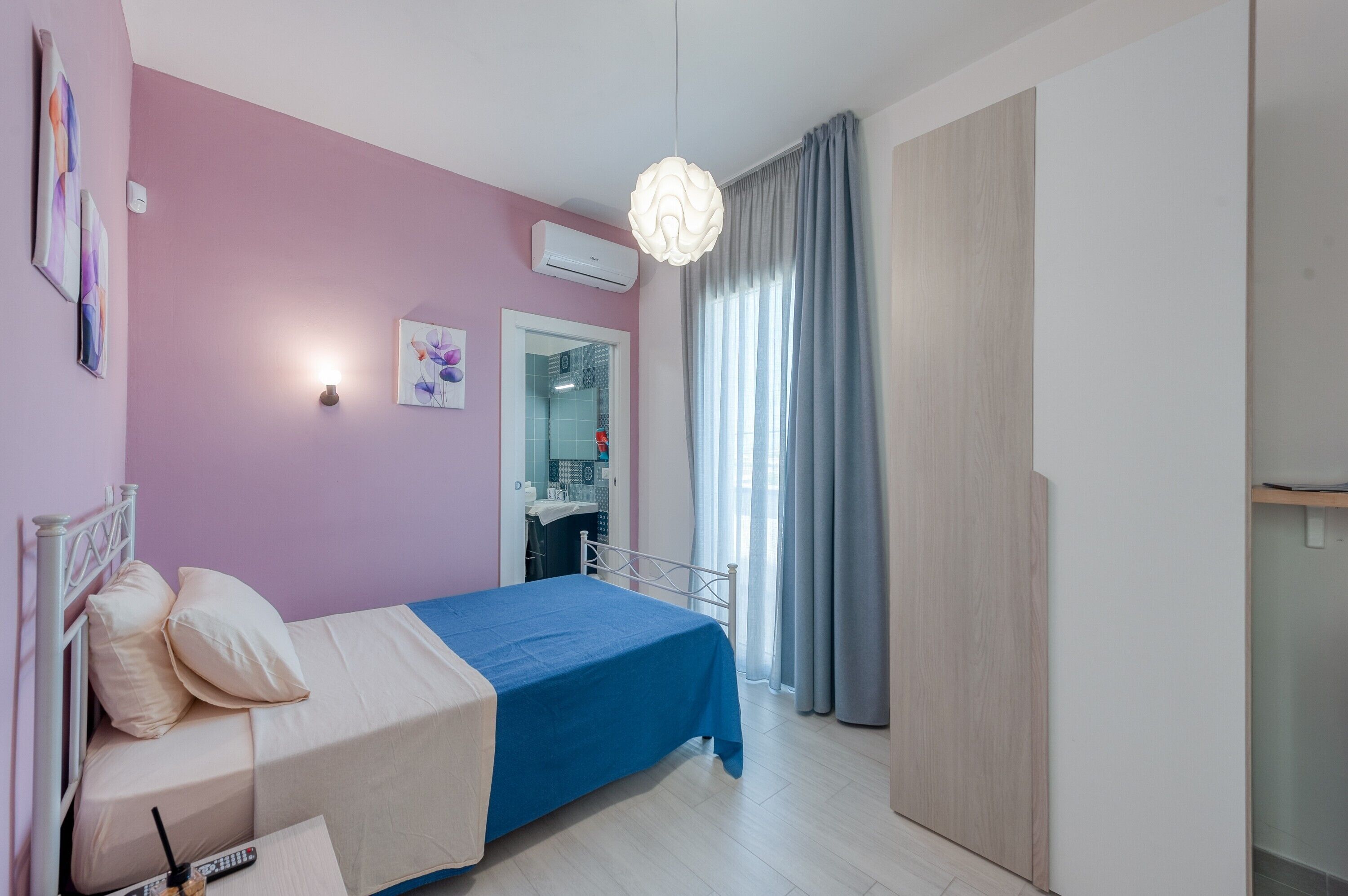 1 bedroom, free WiFi, bed sheets