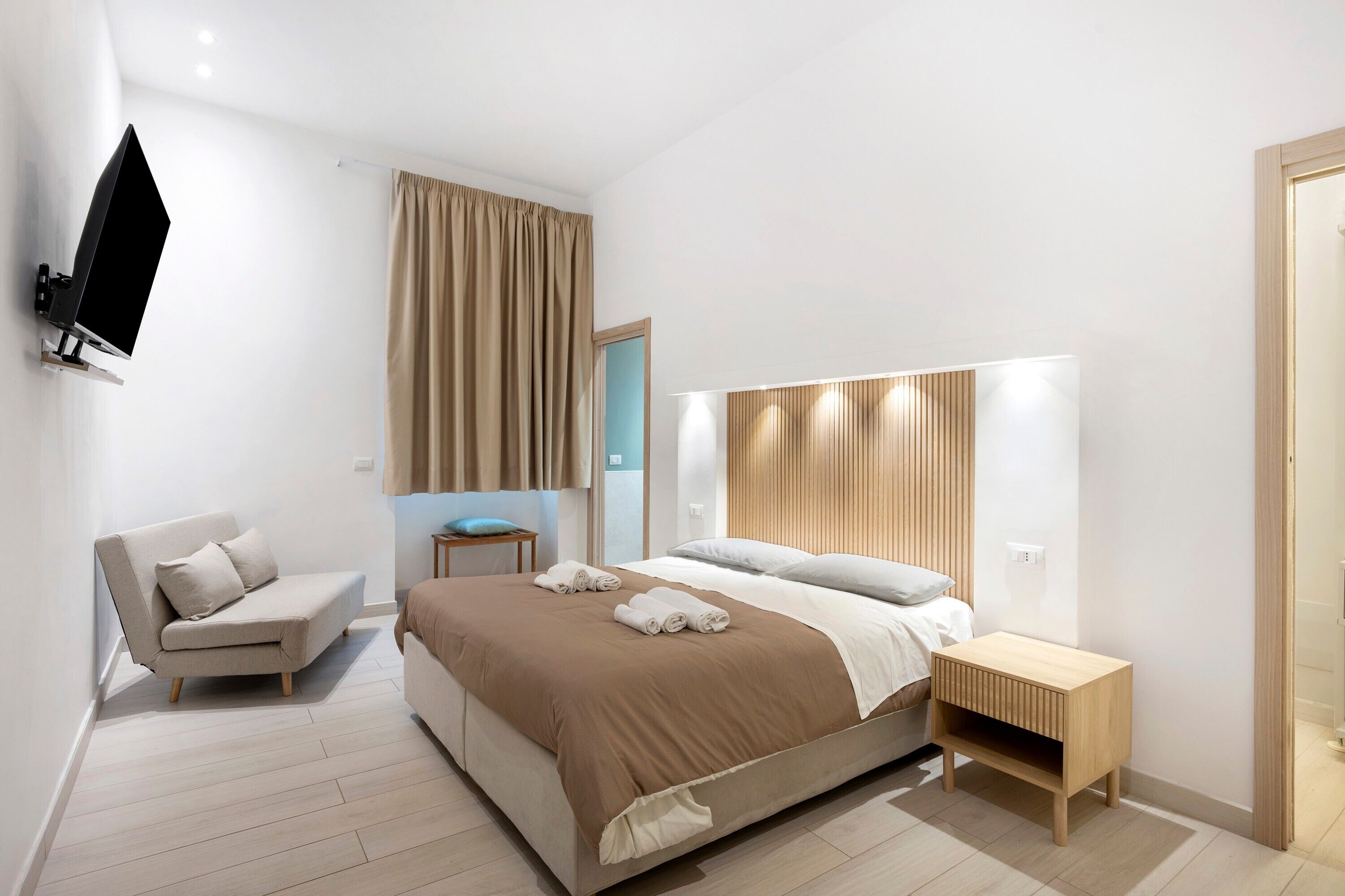 1 quarto, Wi-Fi de cortesia, roupa de cama