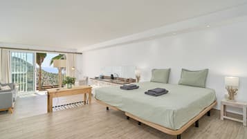 3 makuuhuonetta, silitysrauta/-lauta, ilmainen Wi-Fi, vuodevaatteet