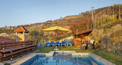 Landhaus 'Quinta Do Sonho' mit Bergblick, Wi-Fi und Klimaanlage
