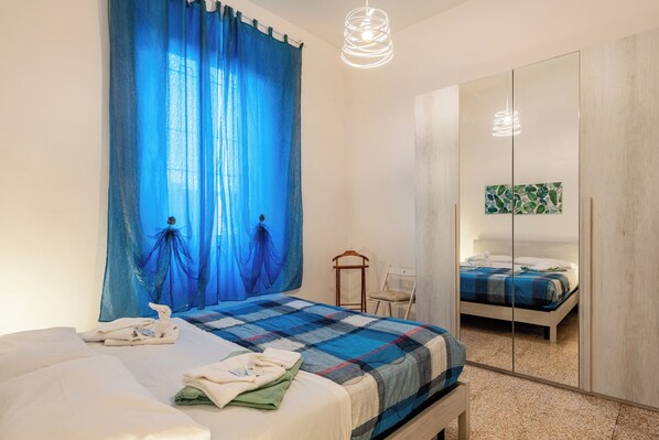 3 bedrooms, iron/ironing board, free WiFi, bed sheets - Apartment 'Ester' with Shared Garden, Wi-Fi and Air Conditioning (Lucca)