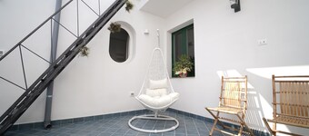 Apartment 'Donna Cesarina - Maison De Charme' with Private Terrace, Wi-Fi and Air Conditioning