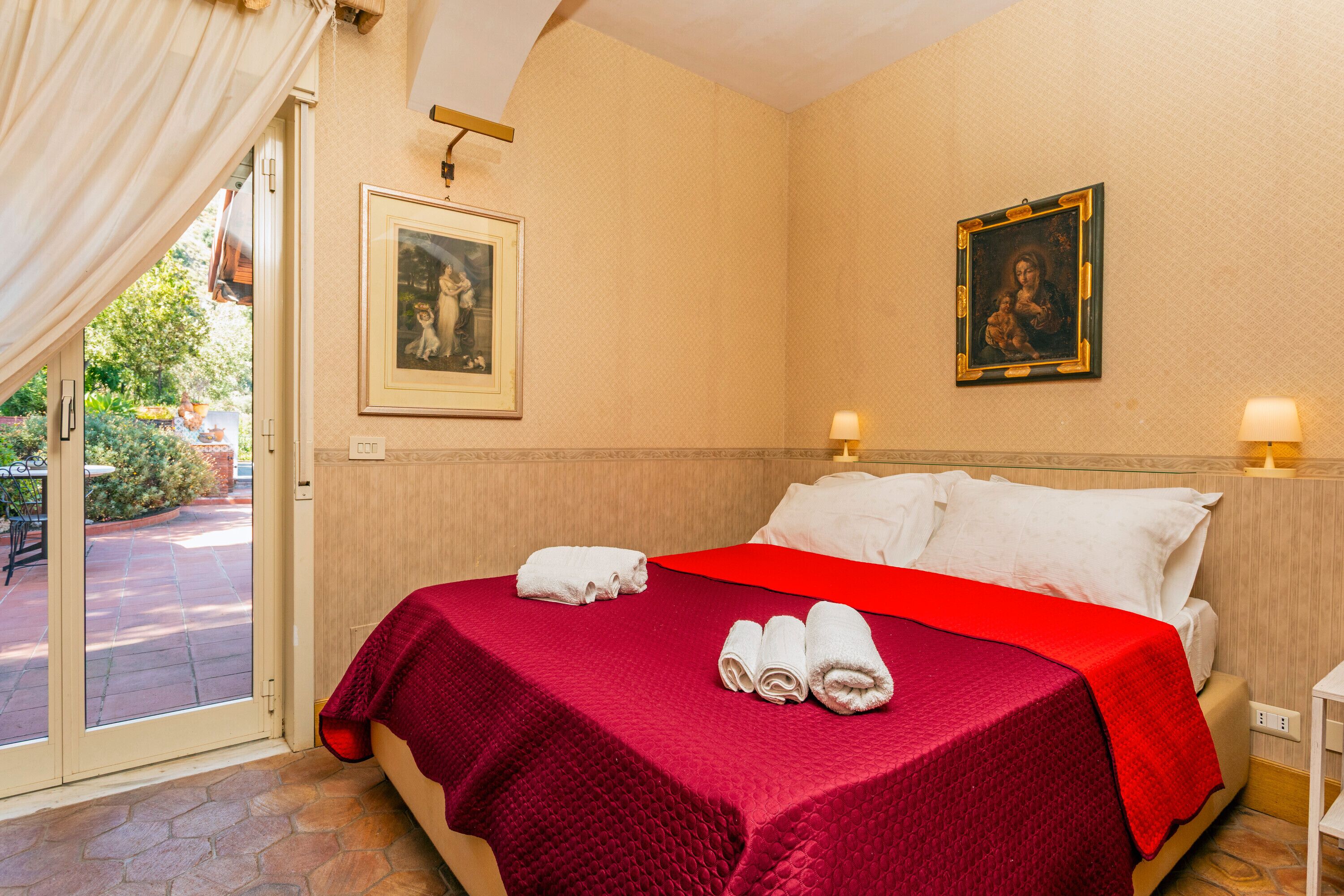 2 habitaciones, tabla de planchar con plancha y wifi gratis 