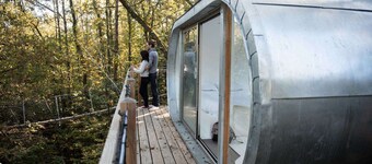 Cabin Le Module – Suspended cabin at 12m, thrilling experience and stunning forest view