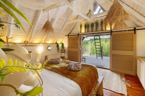 2 bedrooms, WiFi (free), bed sheets - La Cabane Java – Romantic getaway in nature with private spa, terrace, and activities (Angoisse)