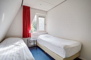 3 bedrooms, WiFi, bed sheets