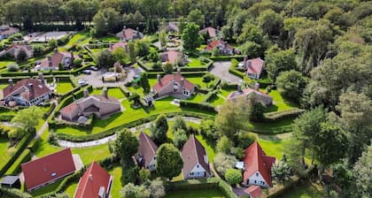 White Wagtail I Beautiful Bungalow near the Woods