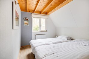 3 makuuhuonetta, Wi-Fi, vuodevaatteet