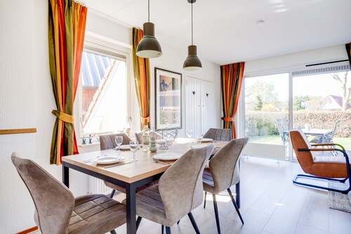 Cuckoo I Modern Home with Private Garden