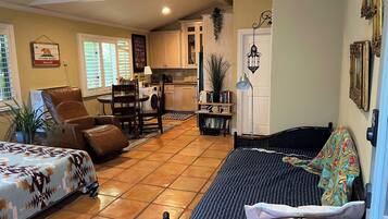 1 chambre, coffres-forts dans les chambres, Wi-Fi, draps fournis