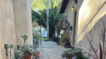 Enceinte de lâhĂ©bergement