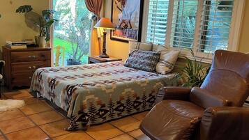 1 chambre, coffres-forts dans les chambres, Wi-Fi, draps fournis