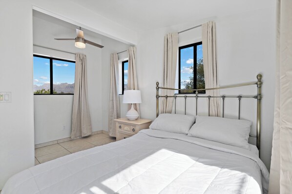 2 chambres, bureau, Wi-Fi gratuit, draps fournis