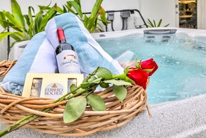 Tina de hidromasaje al aire libre